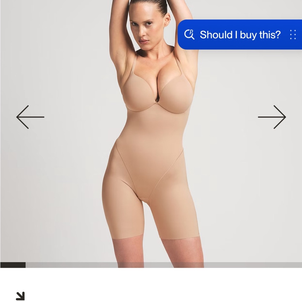 SKIMS Nude Shapewear Bodysuit Enhancer NEVER WORN. It was final sale and too sma